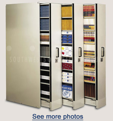 QuickSpace-adjustable-shelving-cabinet-storage