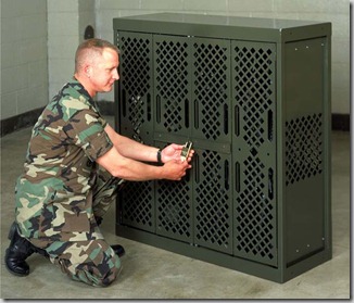weapons-racks-lock-us-military-weapon-rack-storage-systems-ft-hood-sill-armory-armsroom-gun-cabinet-texas