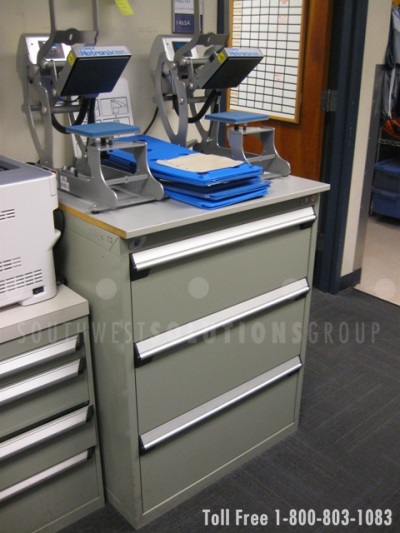 modular cabinets storing heat printing apparel