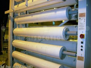 vertical textile carousel for fiberglass rolls