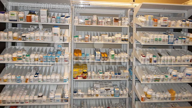 pharmacy lateral sliding shelving