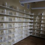 Book cantilever wall shelving