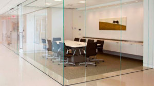 frameless-glass-wall-moveable-wall-demountable-wall