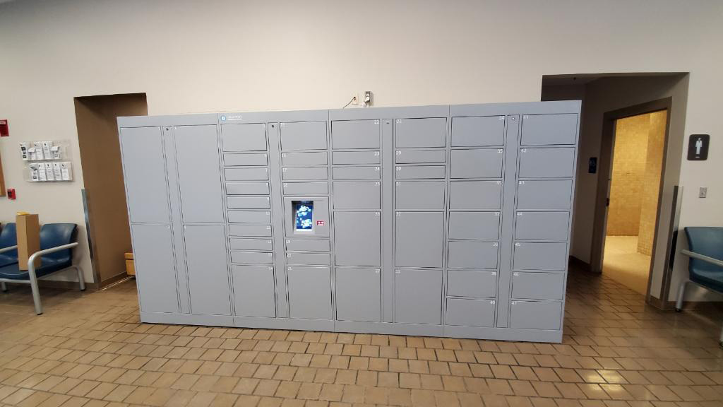 Inmate property pickup locker