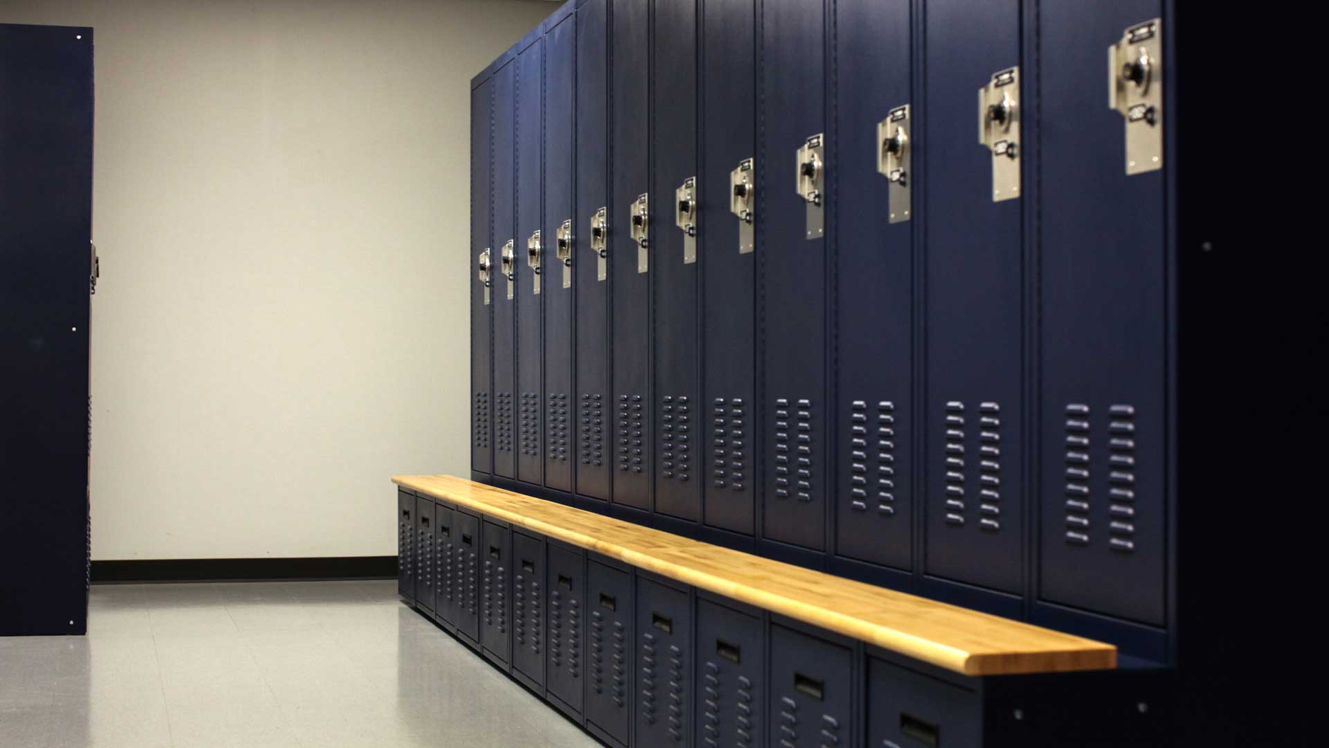 locker room steel lockers