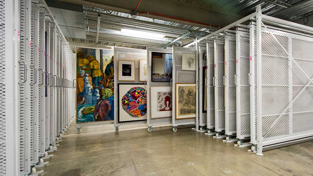 gallery artwork display racks