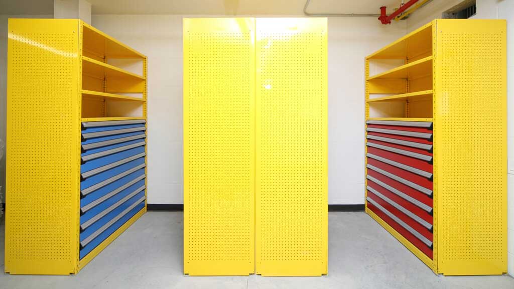 wide span storage racks featured