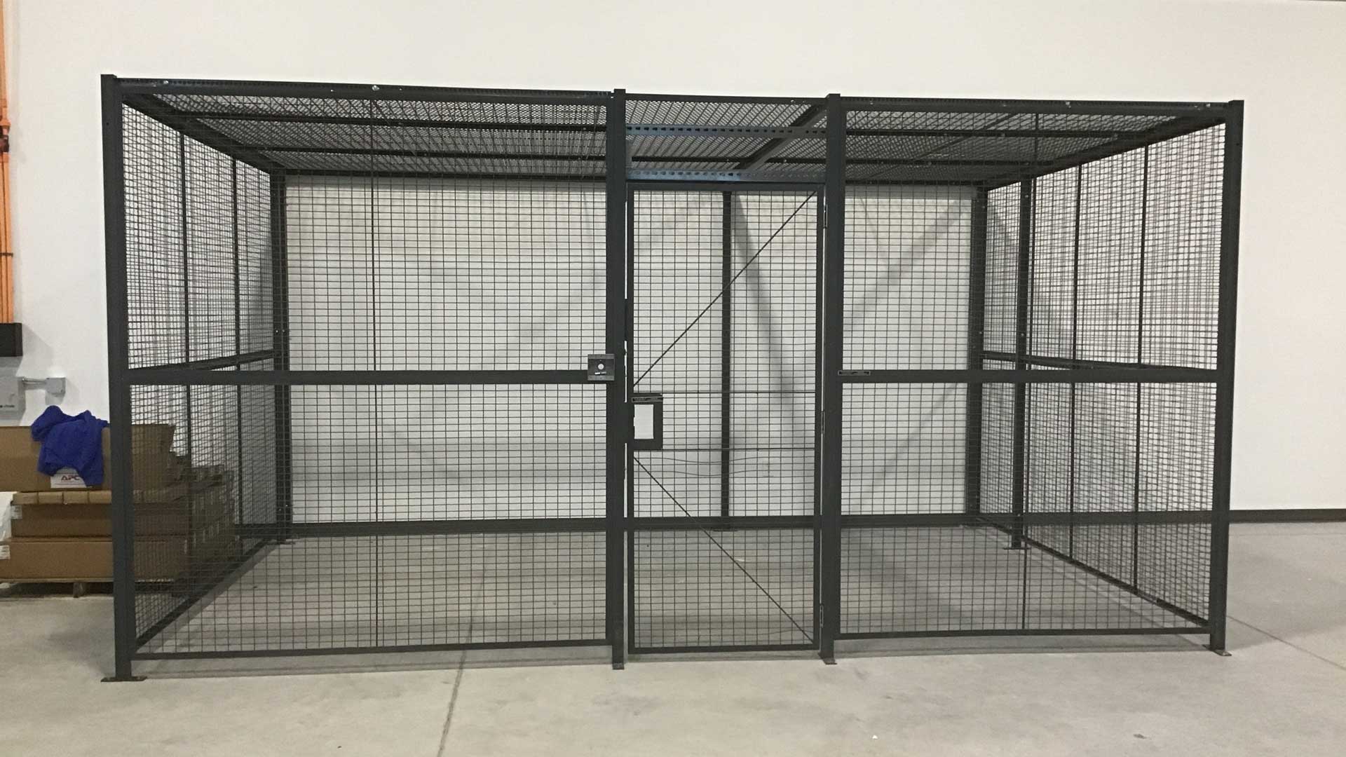 wire cage featured