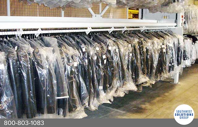 hanging garment carousel