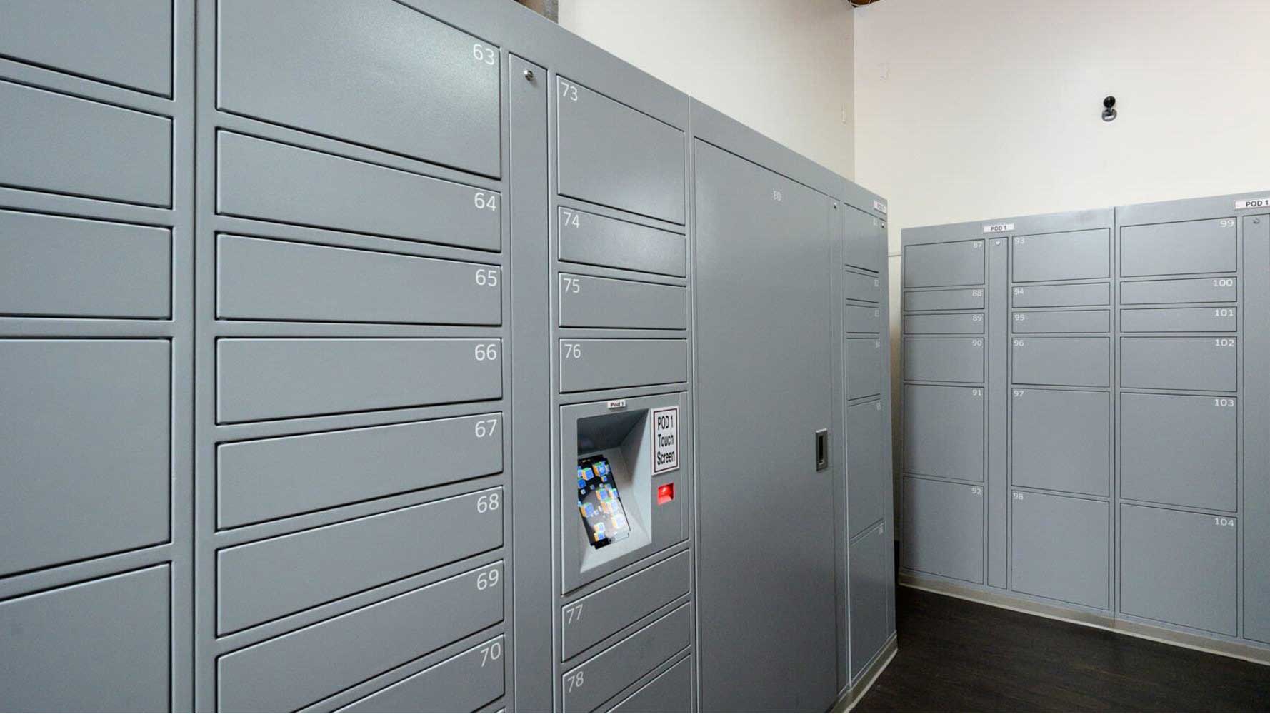 apartment package lockers featured