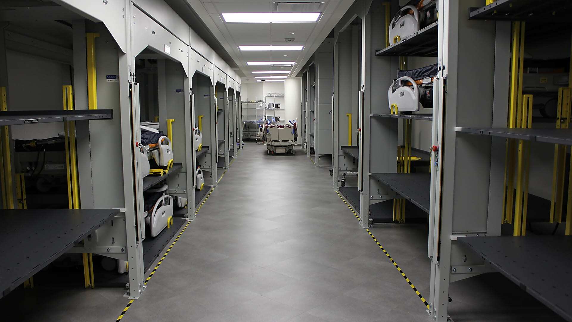 texas health presbyterian hospital plano reduces bed storage footprint with universal bedstackers after